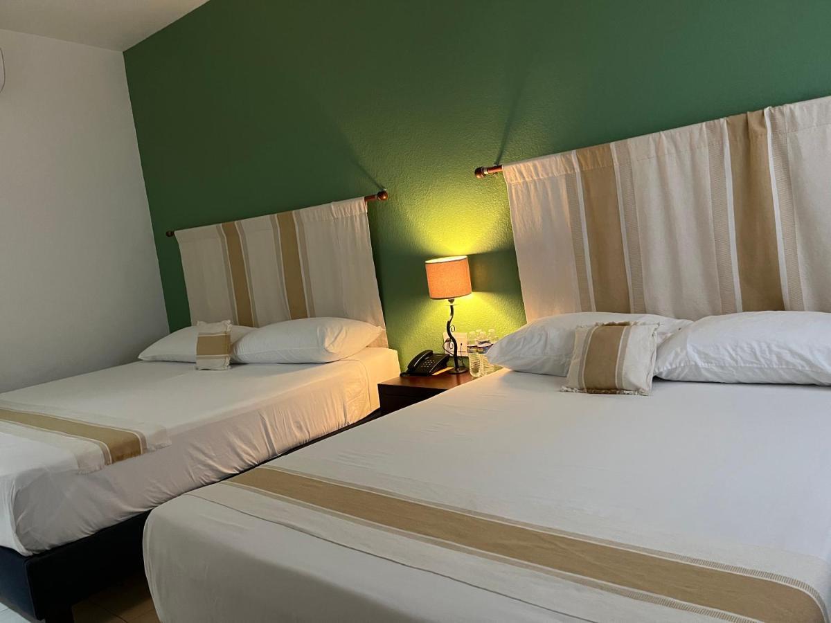 Nueve Agaves Hotel テキーラ エクステリア 写真