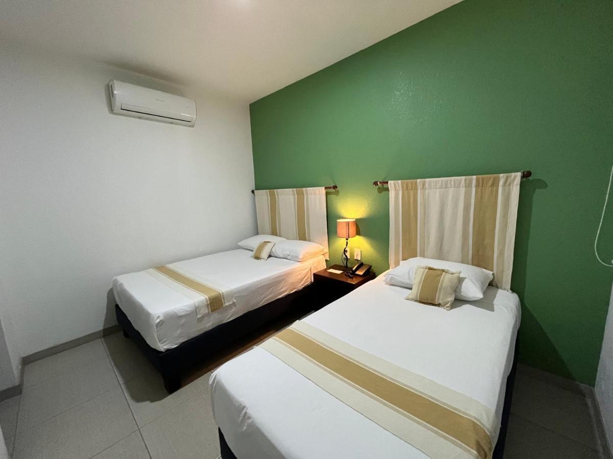 Nueve Agaves Hotel テキーラ エクステリア 写真